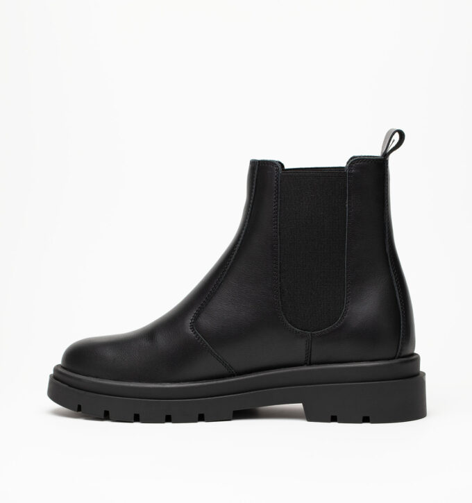 Челси женские натуральная кожа с байкой, черные